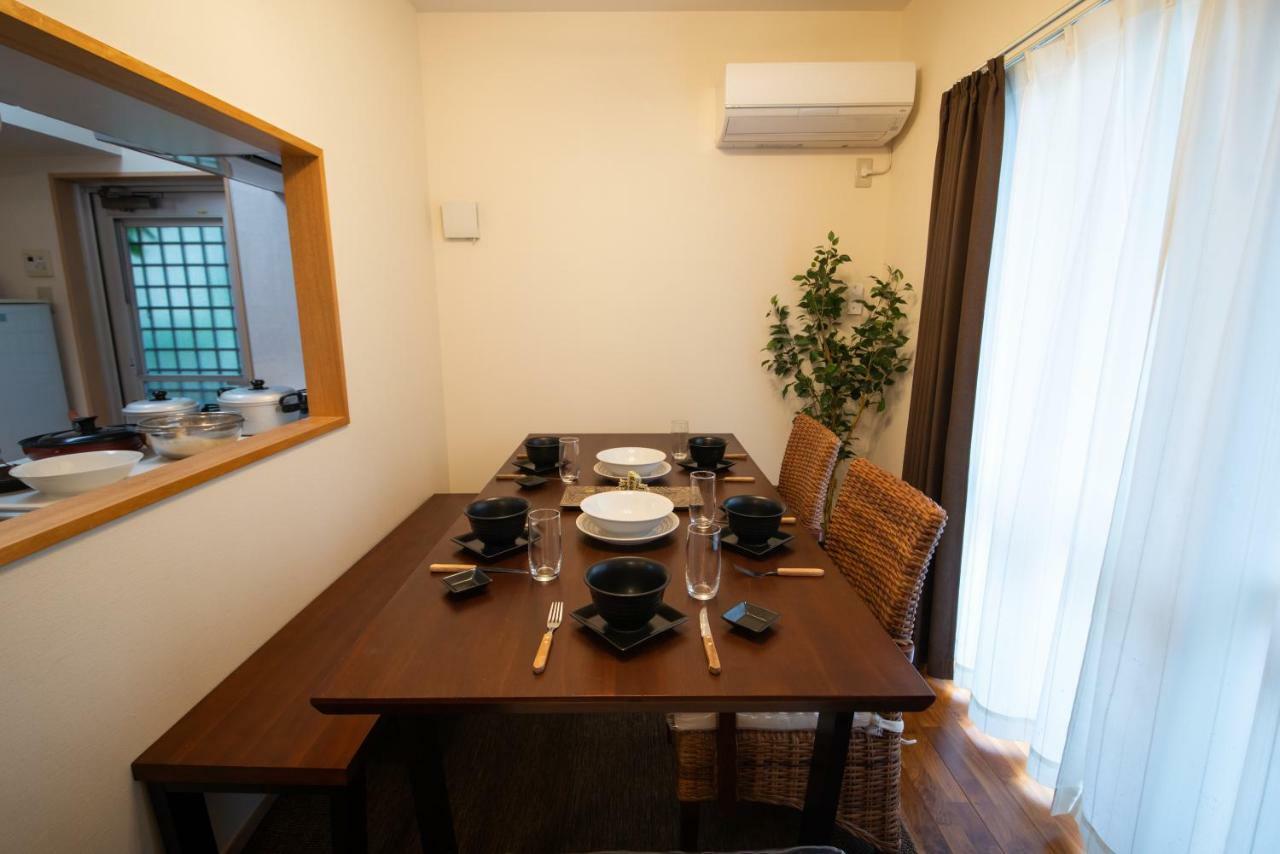 Вілла Pine House In Ishigaki Ishigaki  Екстер'єр фото